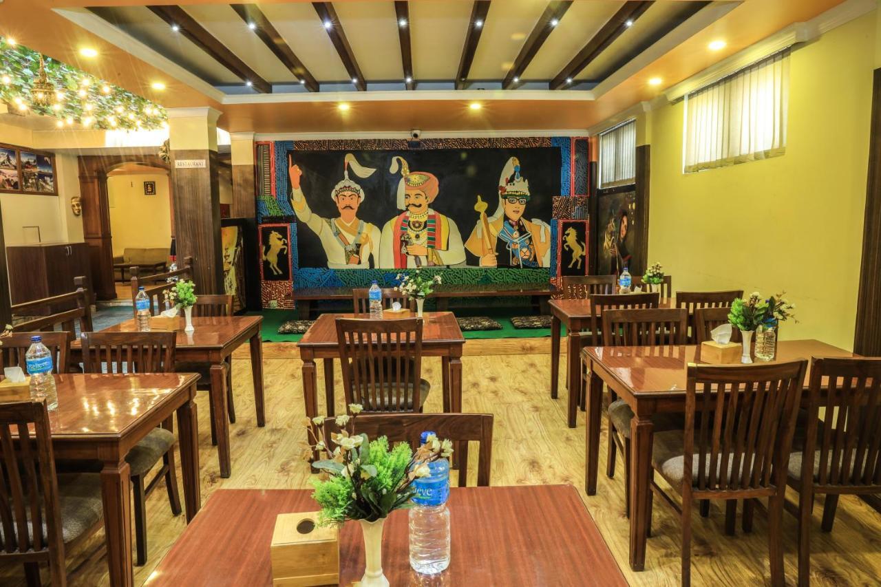 Royal Kings Hotel Катманду Екстер'єр фото