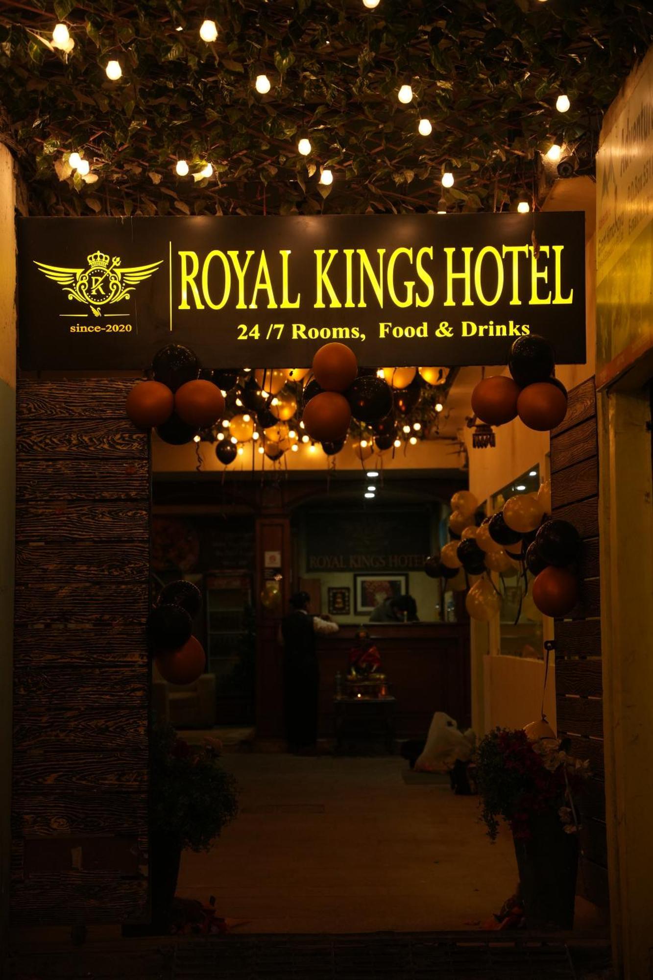 Royal Kings Hotel Катманду Екстер'єр фото